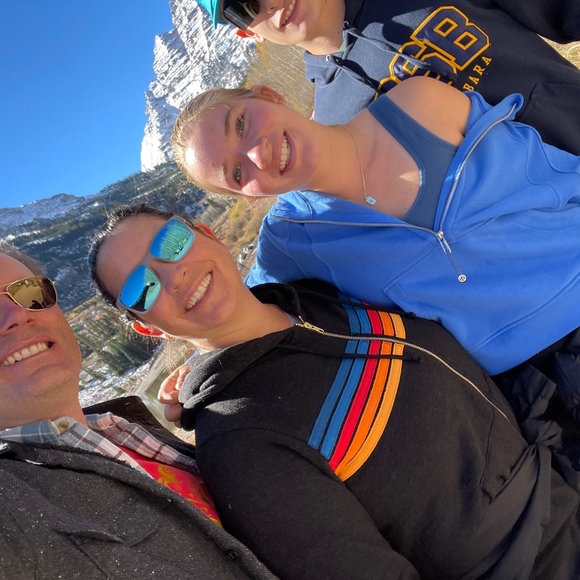 Meet your Posher, Jen - Picture 1 of 1